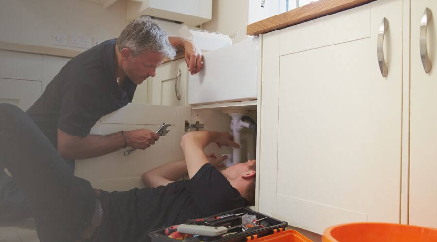 Professional burst pipe repair services in Schaumburg, IL